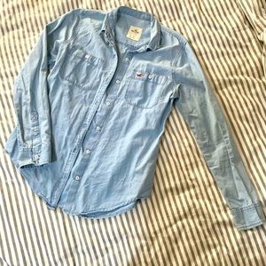 Hollister Jean shirt